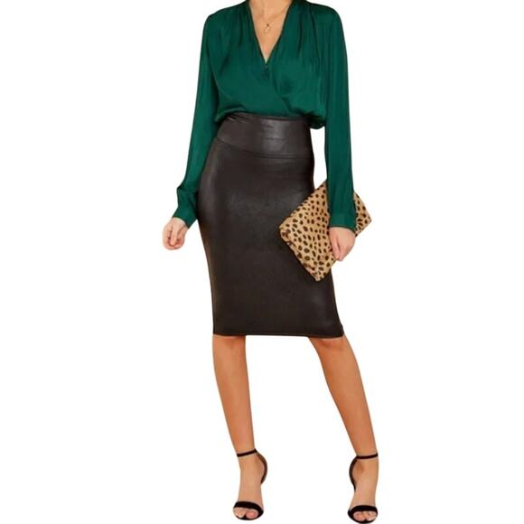 Spanx Faux Leather Pencil Skirt size Large - Picture 1 of 5